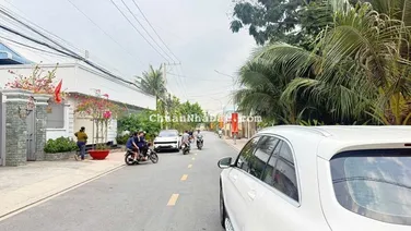 Bán kho sát mặt đường QL13 - sẵn điện 3 pha - DT ( 13 X21) 269M