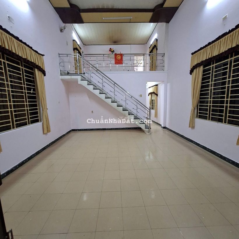 💥🏡 Cho thuê nhà cấp 4 gác lửng Mỹ Thị, Khuê Mỹ - DTSD 200m2, đường 5m5