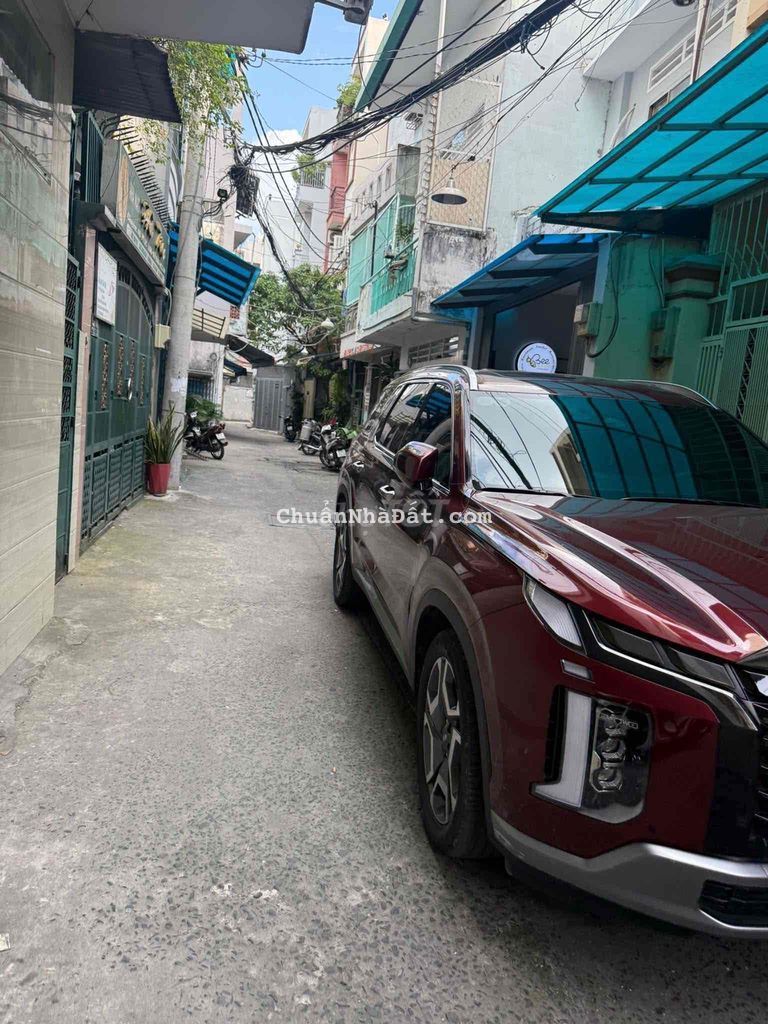 Bán Nhà Lạc Long Quân