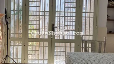 Cho thuê nhà tầng 2 nội thất cao