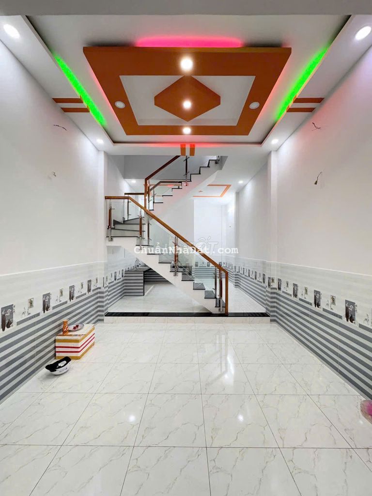 4.2x11, nhà có 1 lầu mới đường 3B, gần đs 4, giáp Tân Phú