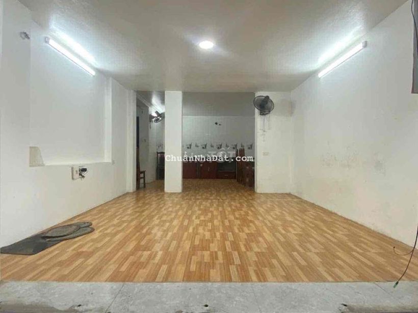 Chính chủ cho thuê nhà nguyên căn tầng 1, 02 ngủ tại Phạm Văn Đồng