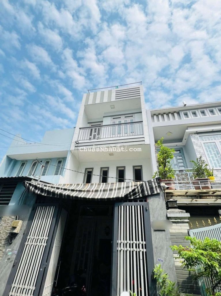 "Siêu hot" 1 căn nhà phố đẹp giá rẻ trung tâm Gò Vấp, 4 tầng 4x15m