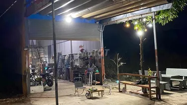 CẦN NHƯỢNG LẠI XƯỞNG SẮT NHỎ CẢ MÁY MÓC