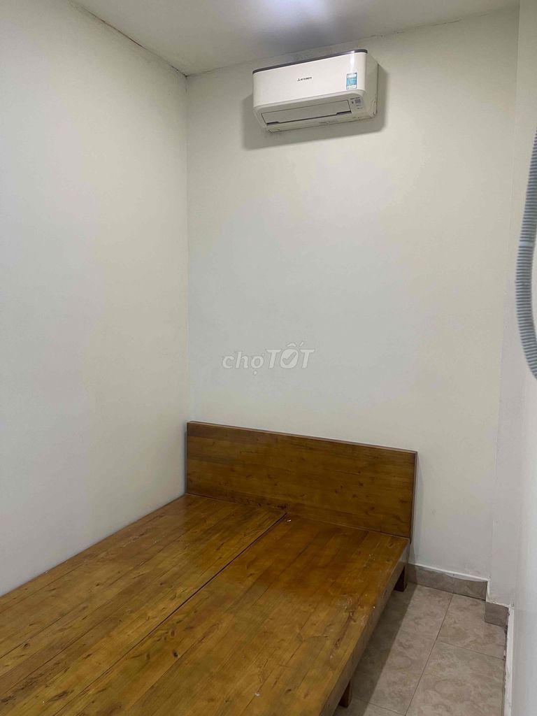 Chung cư mini 143 Trần Khát Chân