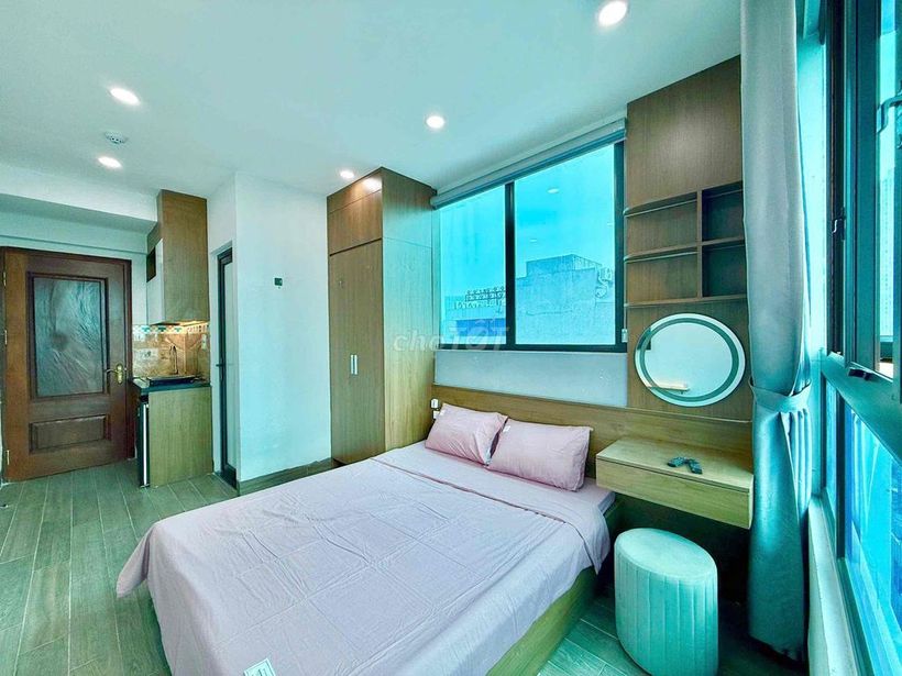 PENHOUSE ĐẸP MIỄN CHÊ FULL ĐỒ THOÁNG VIEW CẦU VƯỢT CÁCH BIG C 2KM