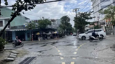 KHU CÁN BỘ, VỊ TRÍ ĐẸP, MẶT TIỀN TRẦN XUÂN LÊ GIÁ TỐT 5.85 TỶ.