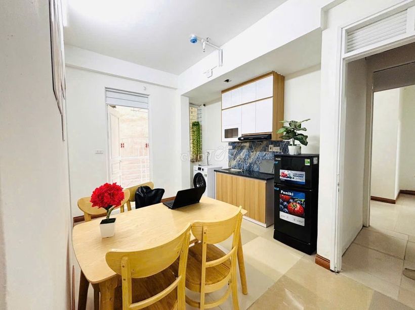 Cho thuê tại Khương Trung 1K1N ban công, máy giặt riêng, nhận xe điện