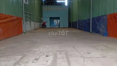 Xưởng Thuận An 200m/7tr sẵn 3fa văn phòng đường tải lớn