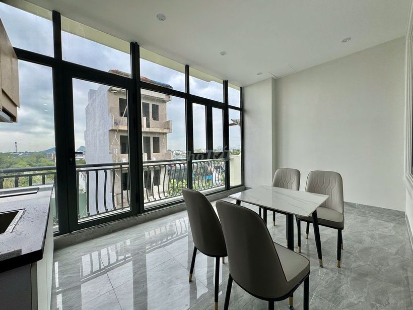 CĂN HỘ 1 PHÒNG NGỦ MỚI 100% – TẦNG 3 – KHU VỰC YÊN TĨNH