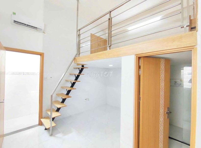 Căn Hộ Duplex - 30m2 - Thang Máy - Hầm Xe - Khu Sân Bay- Thăng Long