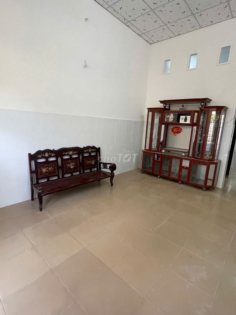 Cho thuê nhà 3 triệu 2 phòng ngủ Cầu Trà Nóc