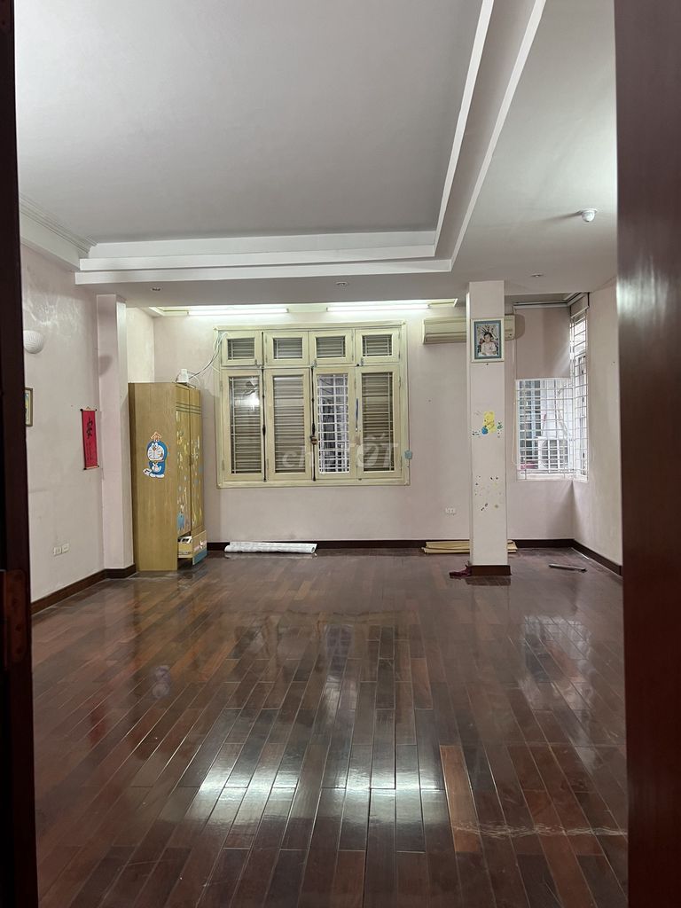 Cho Thuê Văn Phòng KD 50m2 . Có chỗ để xe. phù hợp VP - KD online