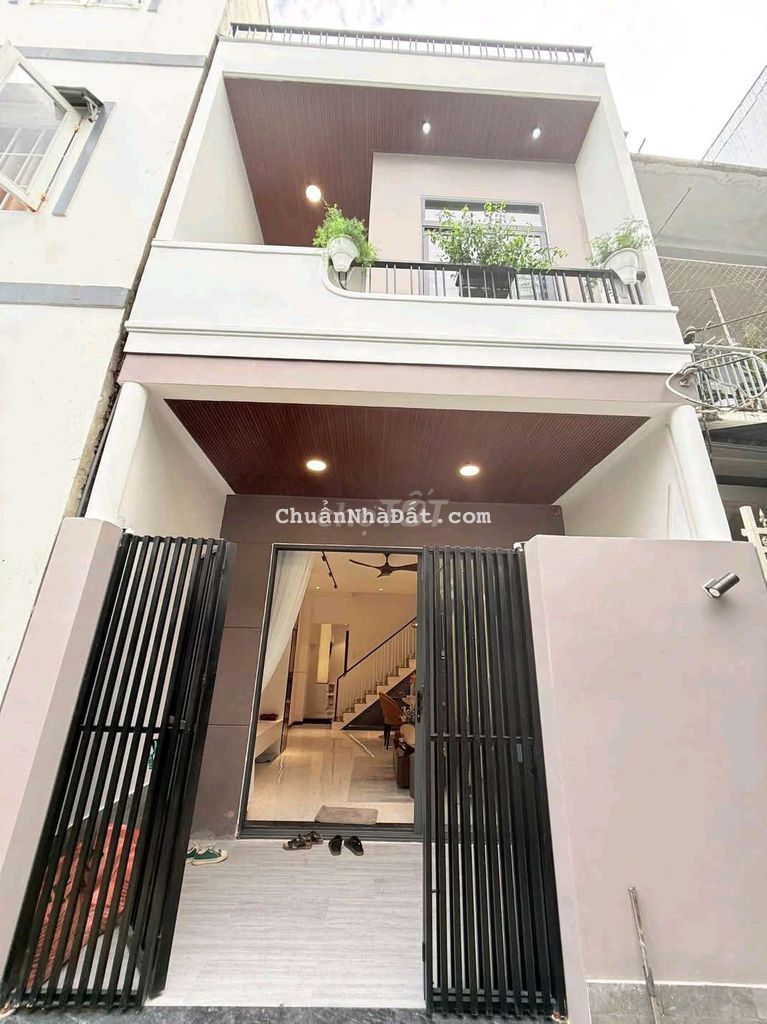 Bán nhà 3 tầng mới full nội thất kiệt 3m hoàng diệu (hải châu)