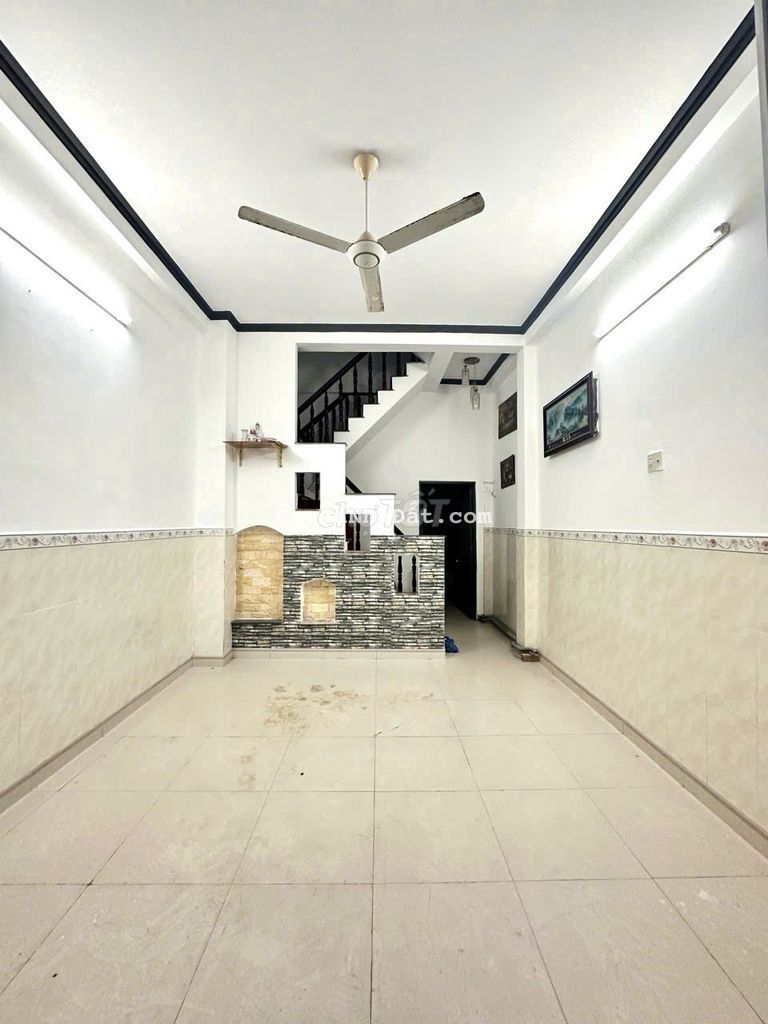 Nhà 2 Lầu 4PN KDC Thới Nhựt chỉ 8 trệu