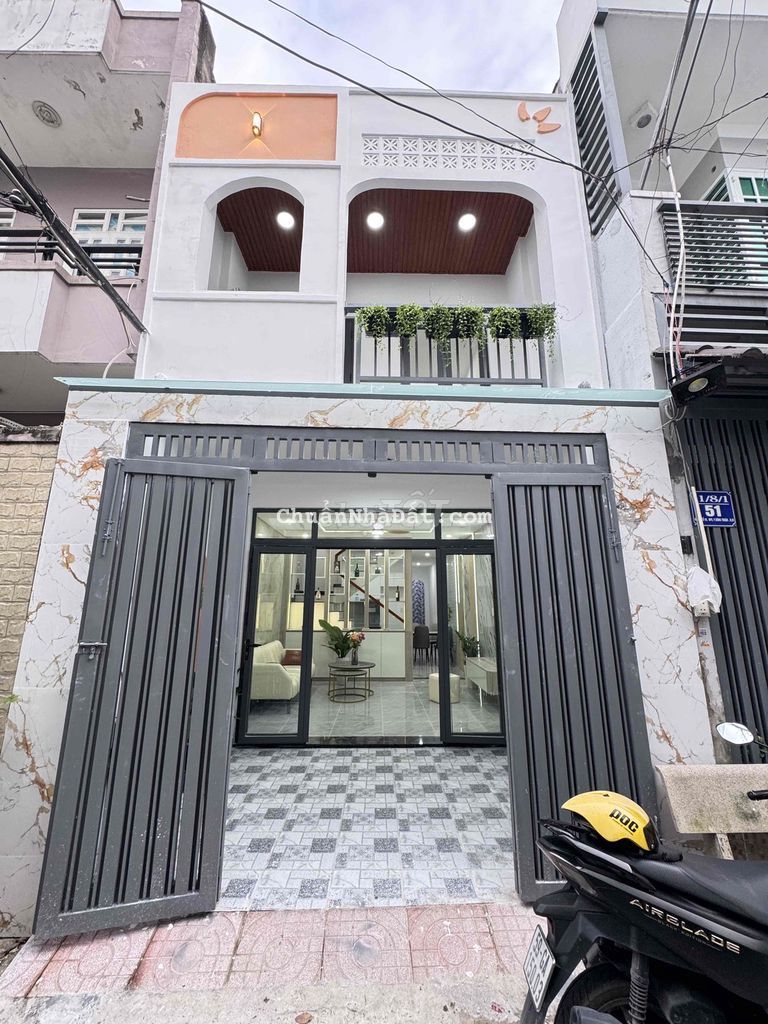 Nhà 3 Phòng Ngủ, Đ.Nguyễn Văn Quá, Kế bên Quận Gò Vấp.