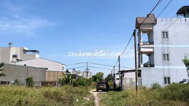 BÁN ĐẤT ĐƯỜNG SUỐI SÂU, THỊ TRẤN TRẢNG BÀNG, TÂY NINH