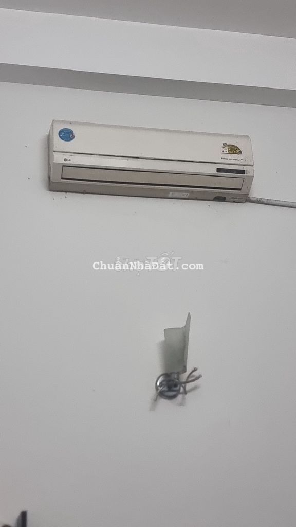 Cho Nữ thuê phòng khu vực trung tâm