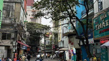 MẶT NGÕ -TRUNG TÂM ĐỐNG ĐA- OTO TRÁNH- KINH DOANH .TT Tầng 1.: 26/65m.