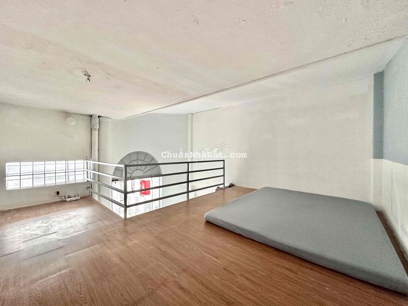 📢 CHO THUÊ KIOT 20M², GÁC CAO THOÁNG, TÁCH BẾP GẦN CV LÀNG HOA