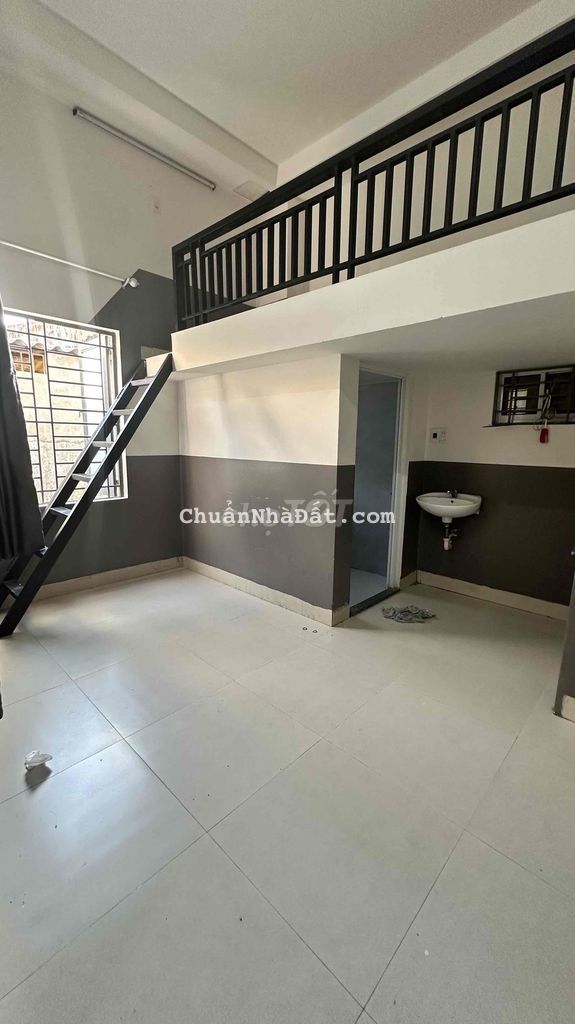 Phòng trọ sát Lê Đại Hành