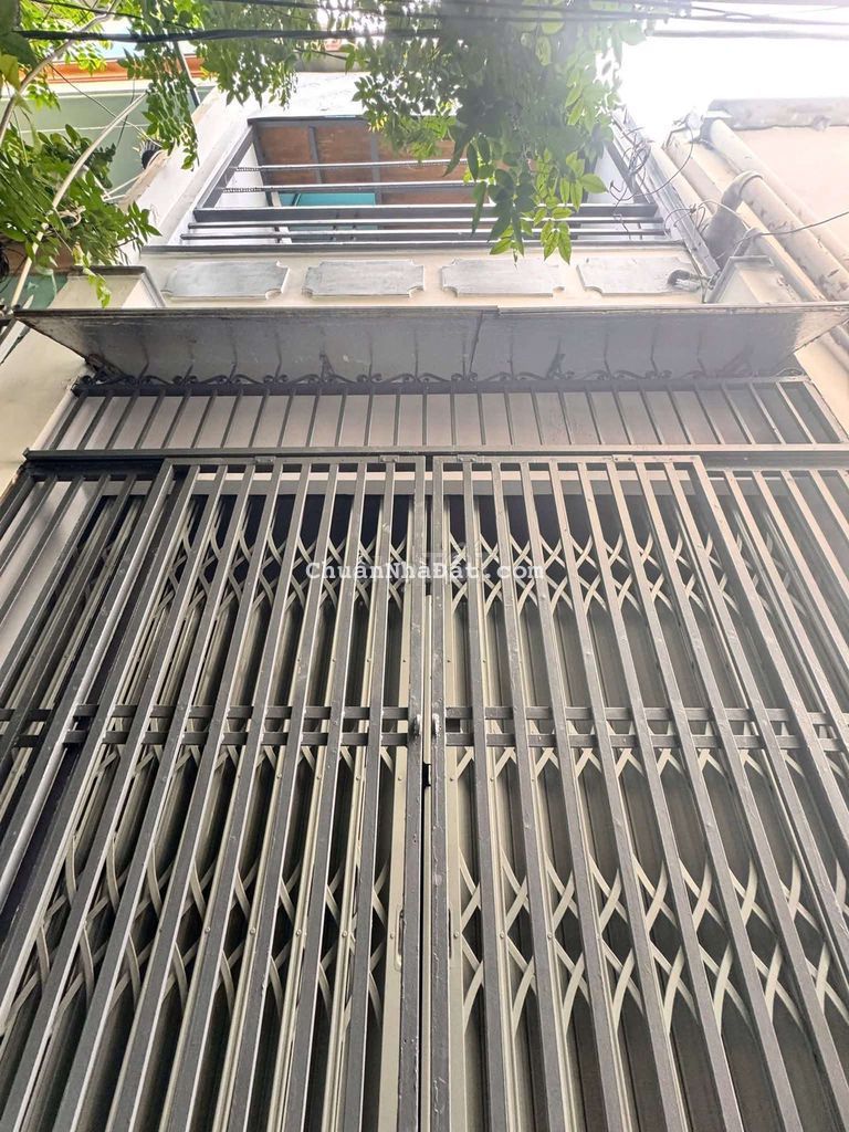 Nhà hẻm 3 gác phạm Văn chiêu p14 dt 3.2x10m 2 lầu