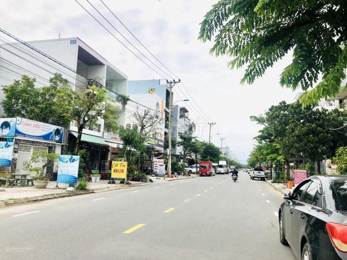 Đất rộng mặt tiền Lê Quảng Chí đường 10.5m buôn bán sầm uất