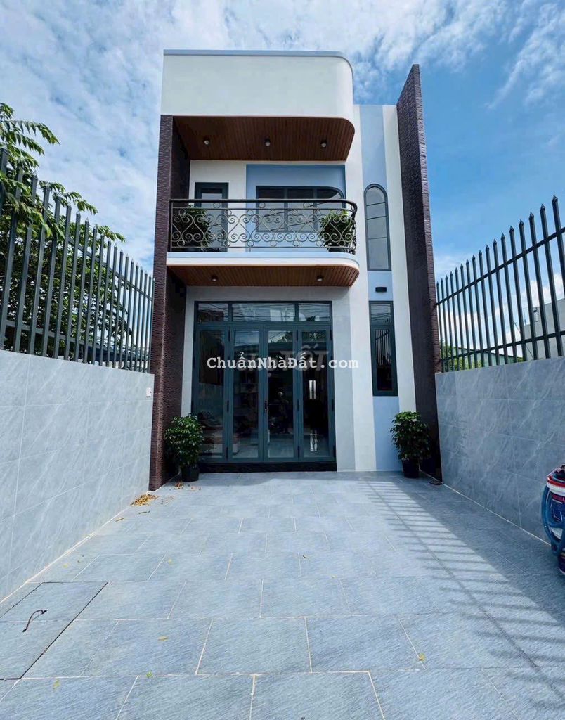 Nhà 1 lầu gần cây xăng 75 đường Đồng Khởi trả trước 500tr nhận nhà