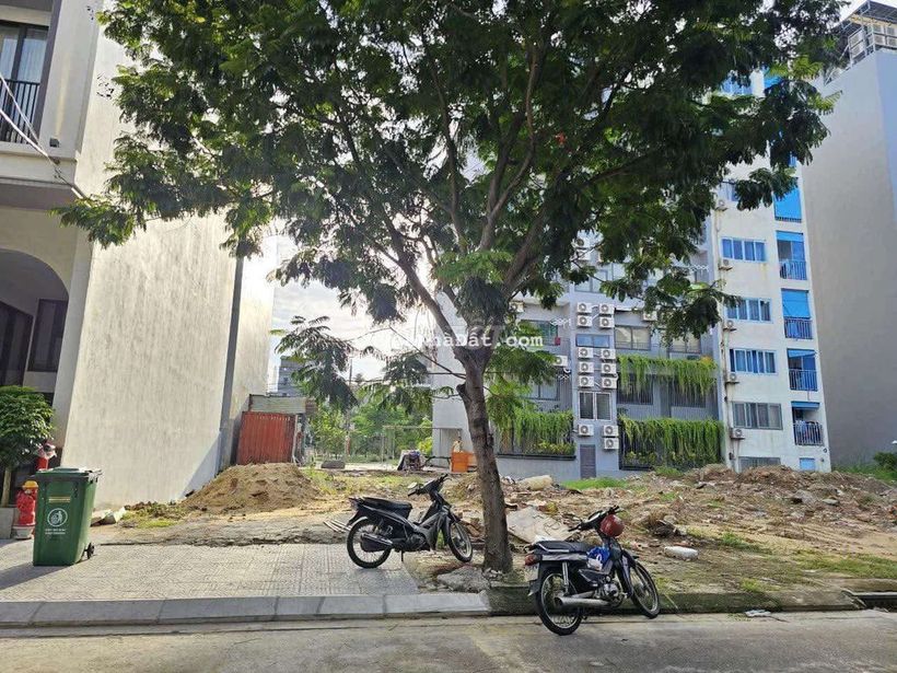 Bán lô MT 7M5 PHAN VĂN TRỊ - KHUÊ TRUNG ngang 6m7 giá rẻ