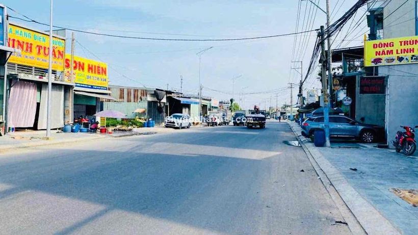 Nhà mặt tiền kinh doanh Nguyễn Thị Tươi,Tân Bình ,TP Dĩ An