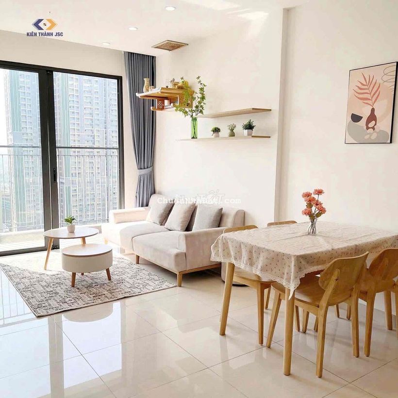 Bán căn 2PN+2WC diện tích 63m giá tốt tầng trung đẹp