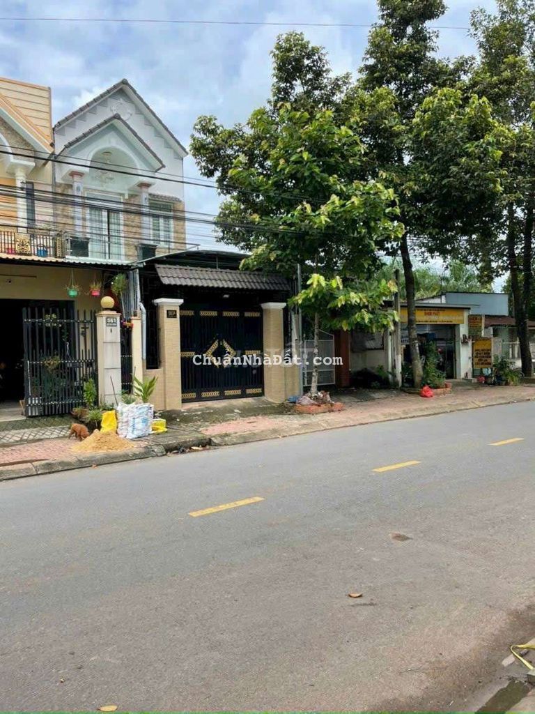 Bán nhà trệt lầu Mặt tiền kinh doanh
👉 DT : 5 x 21 thổ cư 60m²