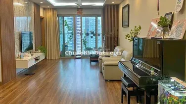 Tôi cần bán chung cư Usilk City 166m2, 4 ngủ, 3 vs chỉ 8.X tỷ