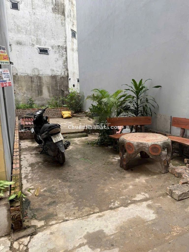 SIÊU PHẨM THÔN LÊ XÁ , XÃ ĐÔNG ANH , HÀ NỘI . 43.4m2 . - Ngõ thông