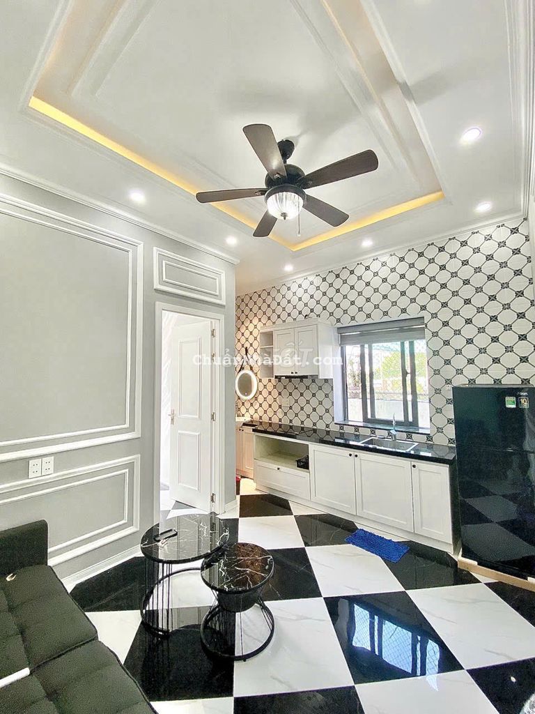 CHO THUÊ CĂN HỘ TRUNG TÂM GẦN CẦU RỒNG, FULL NỘI THẤT, DỌN VÀO Ở NGAY