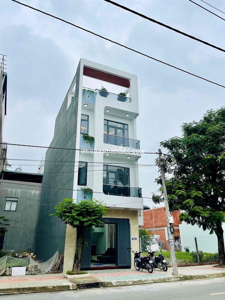 BÁN NHÀ PHỐ NGAY TRƯỜNG HỌC CẤP 1-2-3   GIÁP KDC VSIP1 BÌNH DƯƠNG