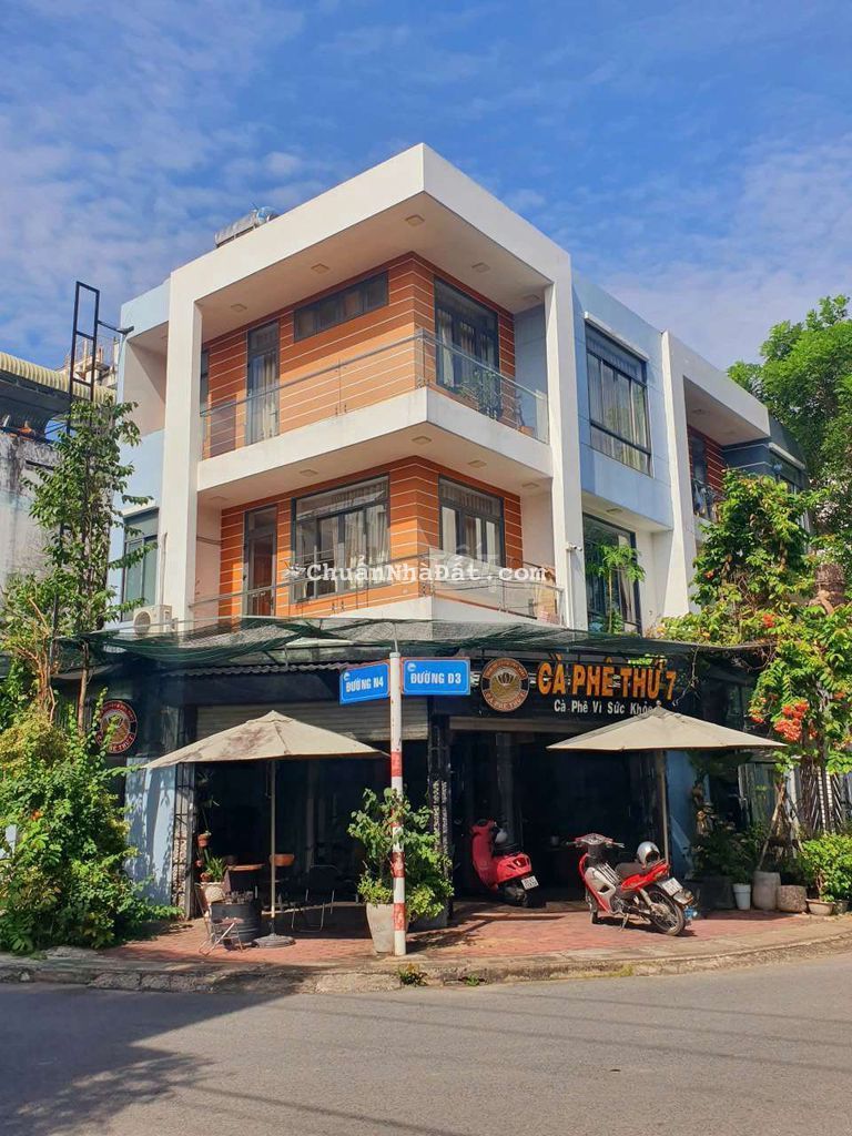 Bán nhà lô góc 2 mặt tiền đường Kdc K8 Thủ Dầu Một