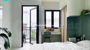 Studio ban công full nội thất ngay Lê Văn Việt