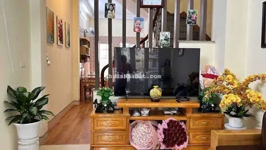 Nhà Hữu Hòa,40m 5 tầng 4.3 tỷ,xây độc lập,ngõ nông gần ô tô