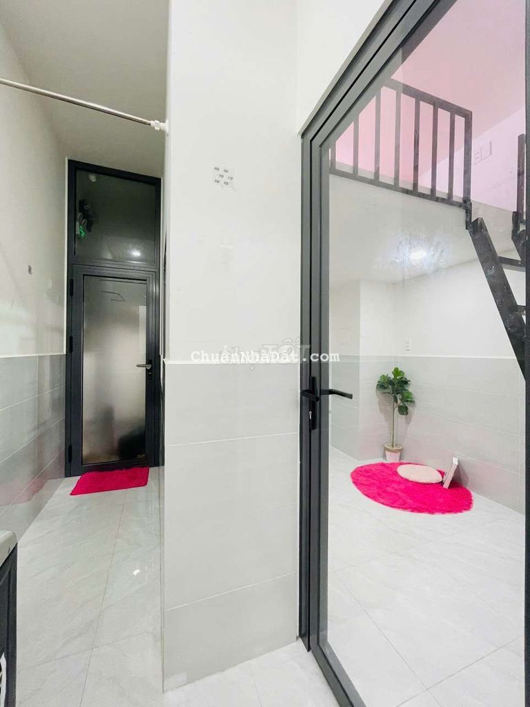 Phòng gác 1 phòng ngủ full nội thất, máy giặt riêng