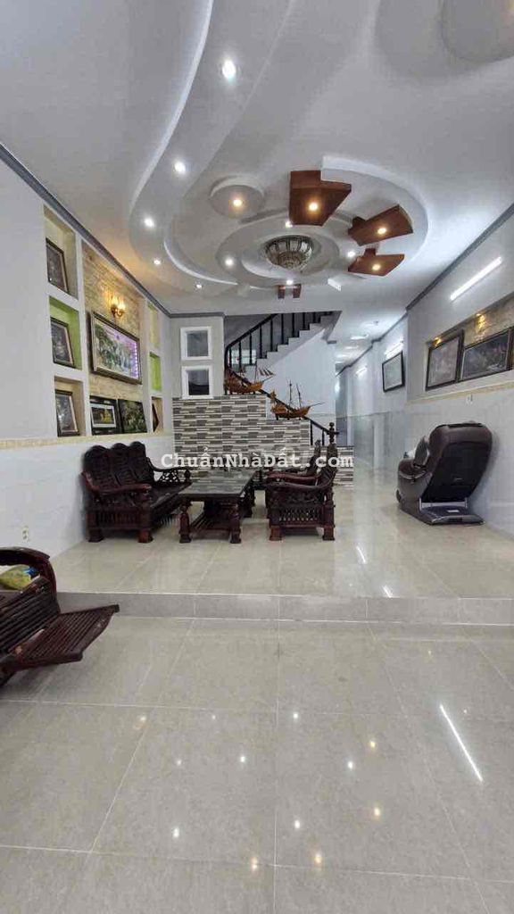 Nhà 2 lầu 5 phòng KDC Phú An