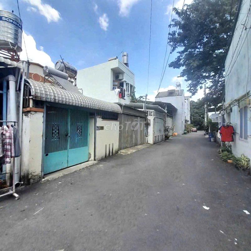 Bán Đất Tặng Nhà 102m² Trường Thọ  Hẻm xe tải 5m, Gần Metro Thủ Đức