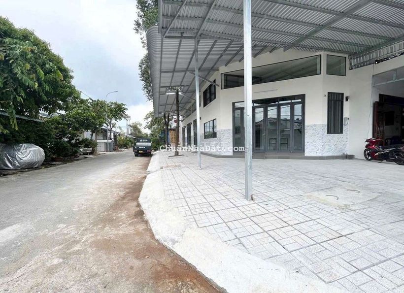 CG. NHÀ GÓC HƯNG PHÚ CÓ NỘI THẤT LÀM VĂN PHÒNG NHÀ ĐẸP