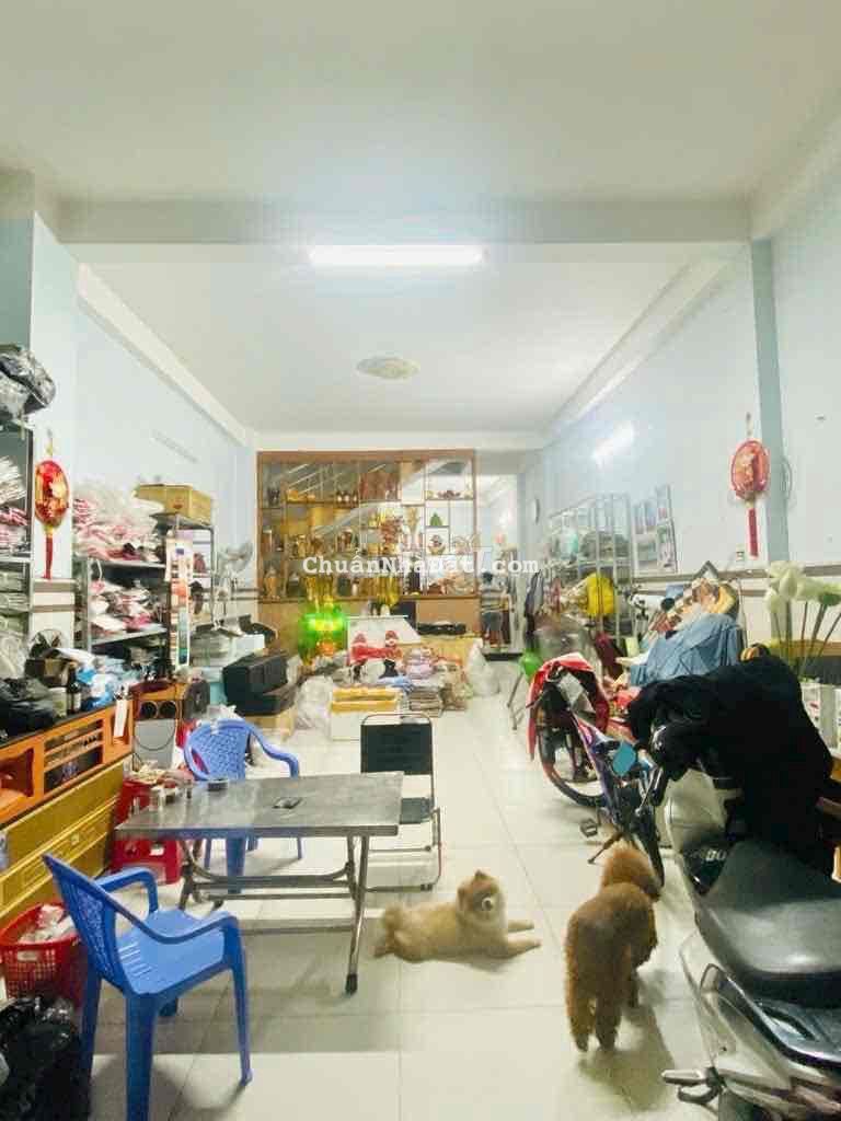 Nhà bán sát chợ Tân Hương,đường nhựa 8m có lề 2m ,Thông Đỗ Thừa Luông