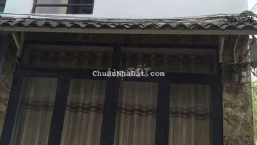 Nhà huyện Đức Hòa tỉnh Long An ấp rừng sến