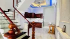CHO THUÊ NHÀ MỚI DT 180m2 1TRỆT 2LẦU 3PN 2WC HẺM XE TẢI SÂN XE MÁY