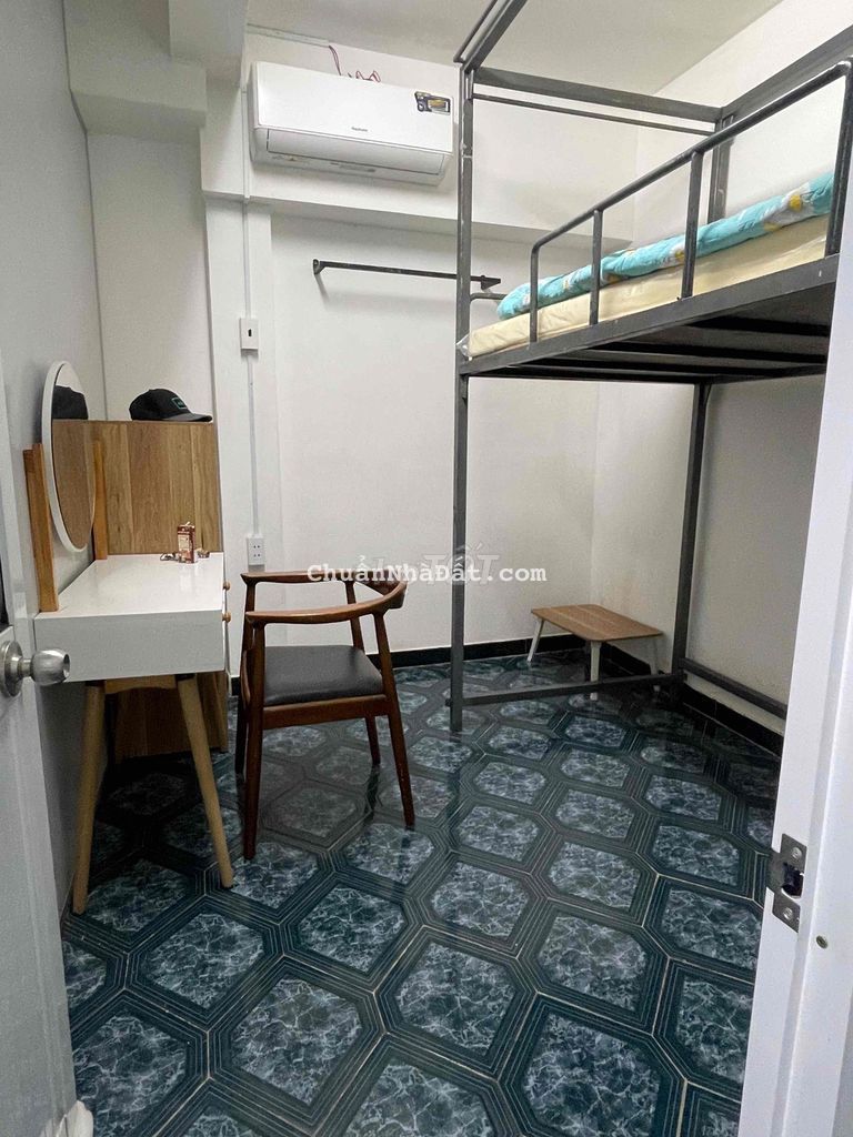 CHO NỮ THUÊ PHÒNG ĐƠN