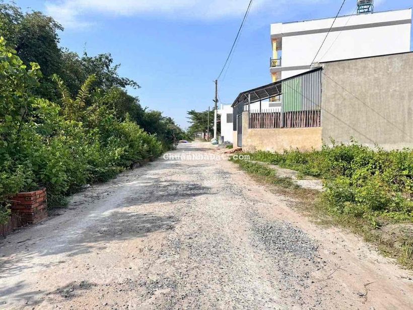 chính chủ cần bán nền Mặt tiền Cổng sau Trường Tiểu Học Võ văn ngân