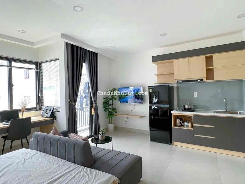 CĂN HỘ STUDIO FULL NỘI THẤT BAN CÔNG TÁCH BẾP GẦN CV HOÀNG VĂN THỤ