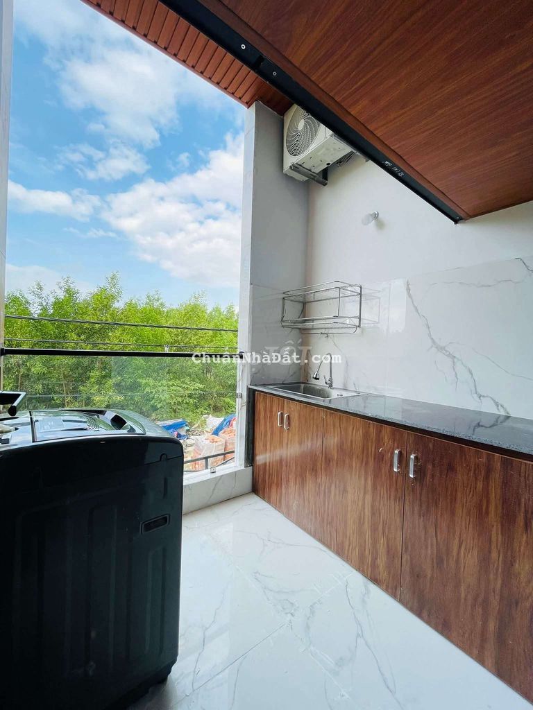 Tìm người ở ghép căn hộ Khánh An 7